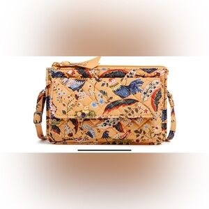 RFID Wallet Crossbody
in Cotton